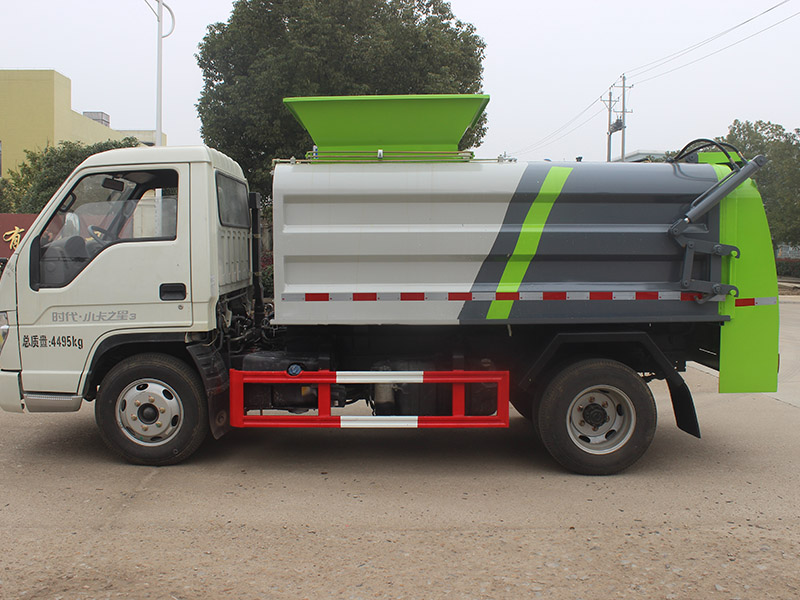 潤星牌SCS5040TCABJ6型餐廚垃圾車