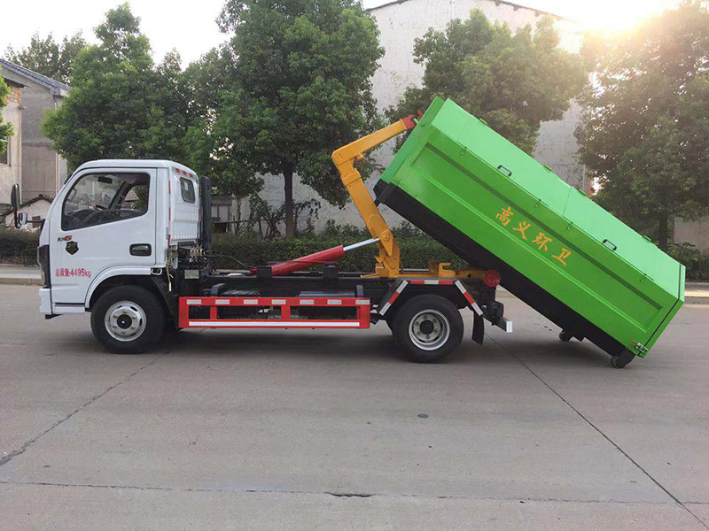 東風(fēng)D6多利卡SCS5040ZXXEQ6車廂可卸式垃圾車