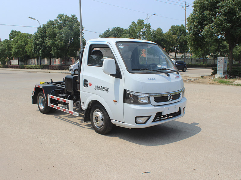 東風(fēng)汽油途逸SCS5030ZXXEQ6車廂可卸式垃圾車