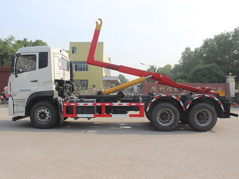 東風(fēng)天龍后八輪鉤臂車SCS5251ZXXDFH6車廂可卸式垃圾車