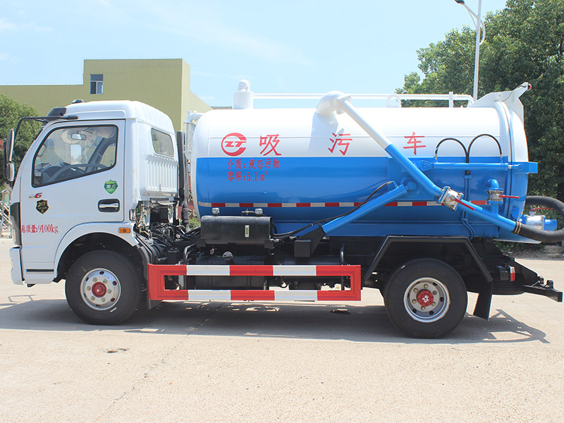 5.1方東風多利卡吸污車