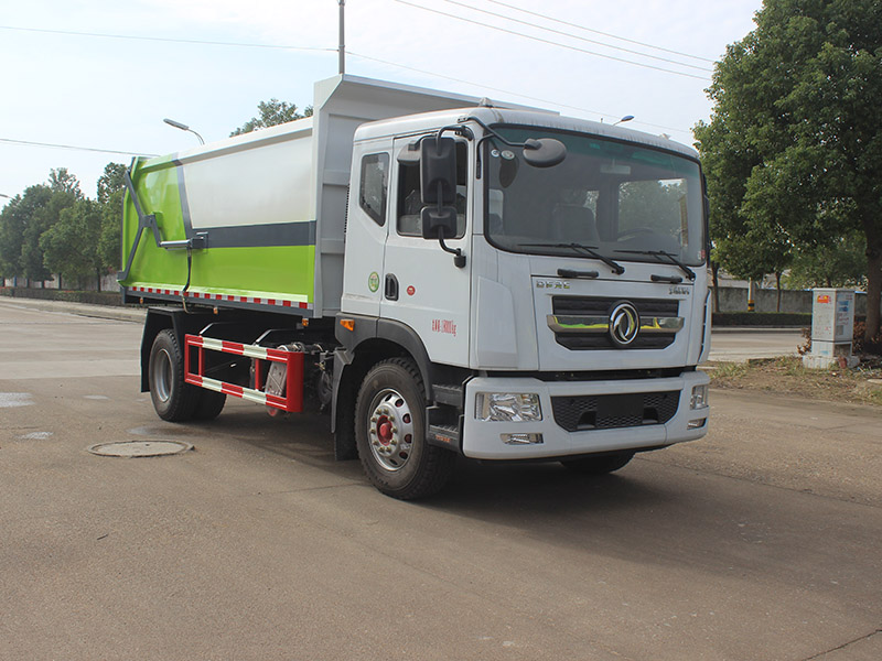 東風(fēng)多利卡D9底盤壓縮式對接垃圾車