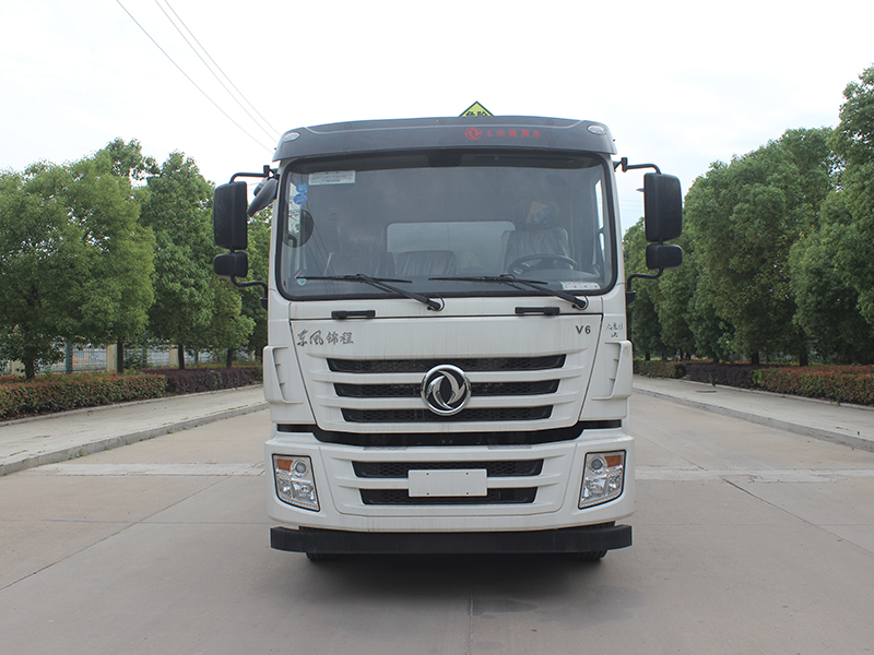 東風(fēng)隨專14.7立方SCS5260GFWEQ6腐蝕性物品罐式運(yùn)輸車