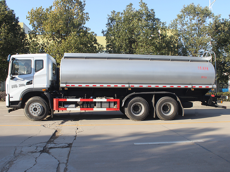 東風(fēng)華神19立方SCS5252TGYEQ6供液車