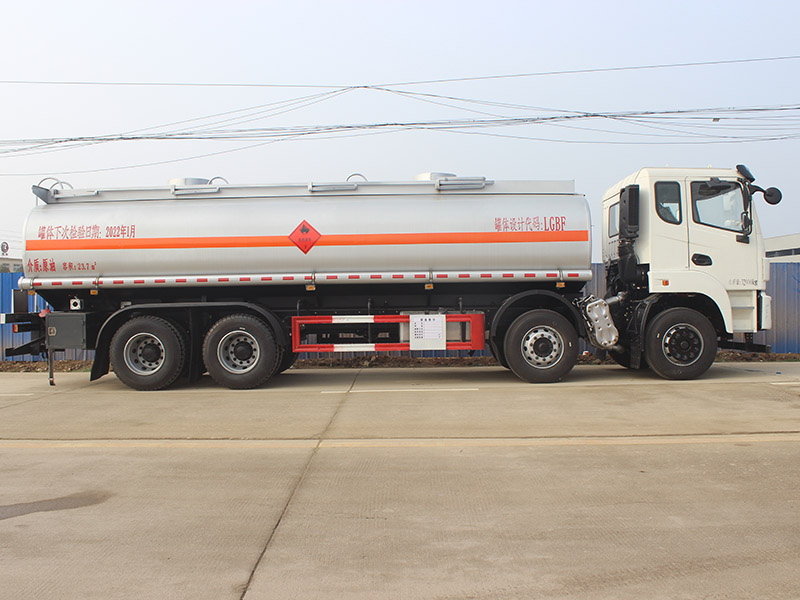 東風(fēng)27立方SCS5320GYYEQ6運(yùn)油車