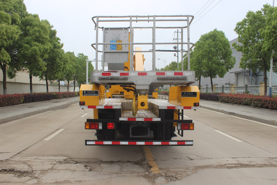 潤(rùn)知星牌SCS5101JGKQL6型高空作業(yè)車